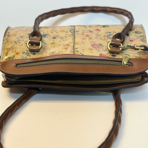 Patricia Nash Prairie Rose Tote - Picture 6 of 10